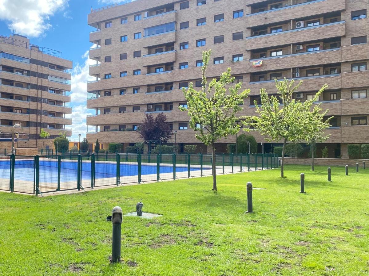Aires De Toledo-Parque Warner Y Madrid En Familiaアパートメント エクステリア 写真